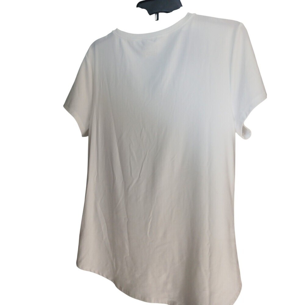 No Boundaries Women’s V-Neck T-Shirt Size XXL White Short Sleeve Basic Casual - Picture 2 of 4